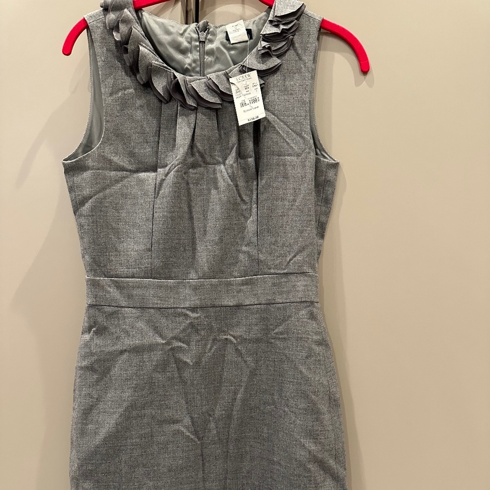 Jcrew gray wool shift dress w petal details at neck size 2 nwt